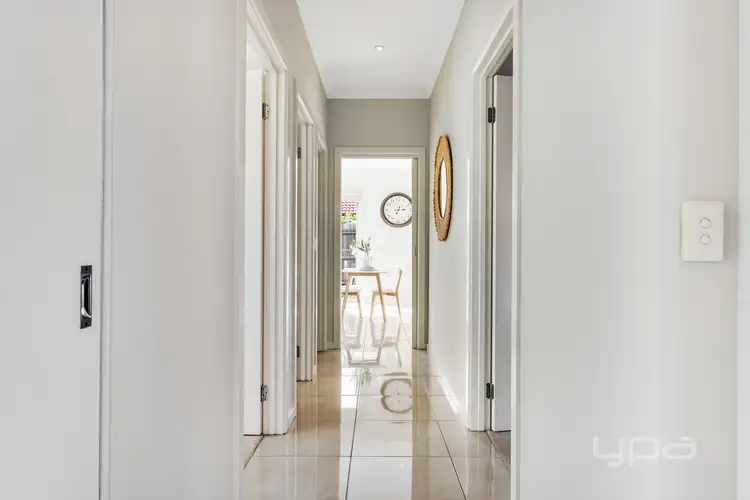 Second view of Homely unit listing, 4a Huntly Court, Meadow Heights VIC 3048