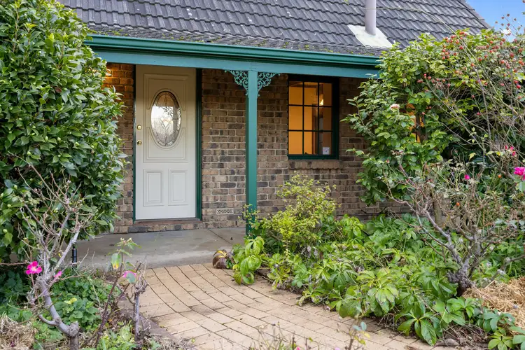 36 Albert Road, Mount Barker SA 5251