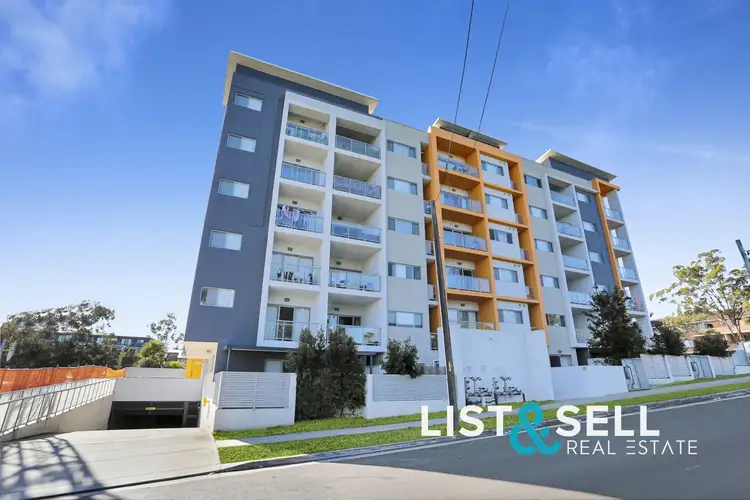 1/50 Warby Street, Campbelltown NSW 2560