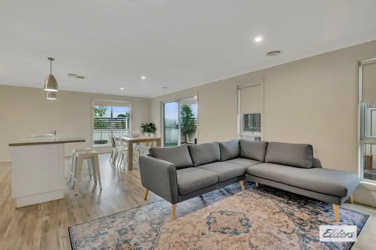 Sixth view of Homely house listing, 1/20 Ashburton Circuit, Wodonga VIC 3690