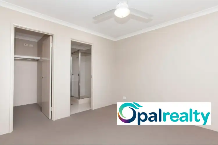 Fifth view of Homely house listing, 35 Sorrento Turn, Secret Harbour WA 6173