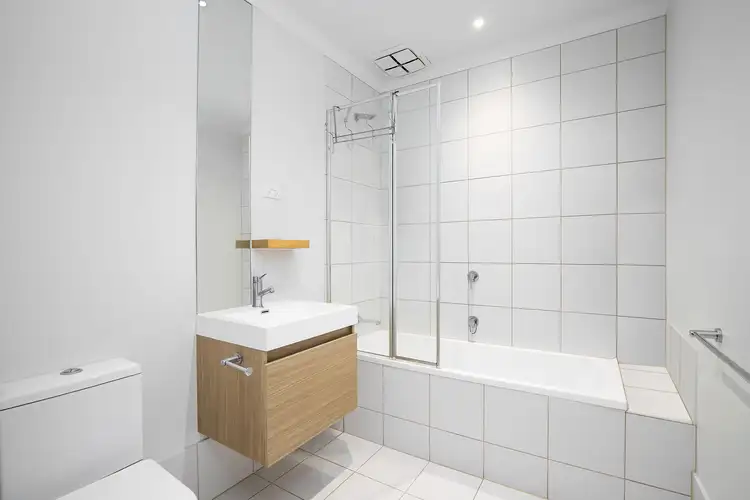 Fifth view of Homely townhouse listing, 7B Oxford Street, Whittington VIC 3219