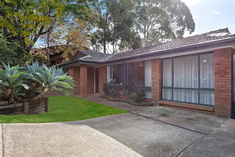 5 Henry Kendall Close, Heathcote NSW 2233