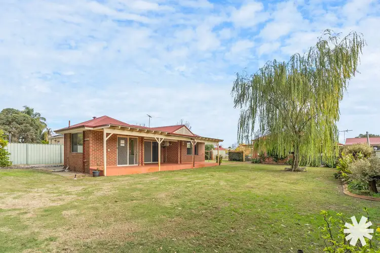 9 Strand Close, Atwell WA 6164