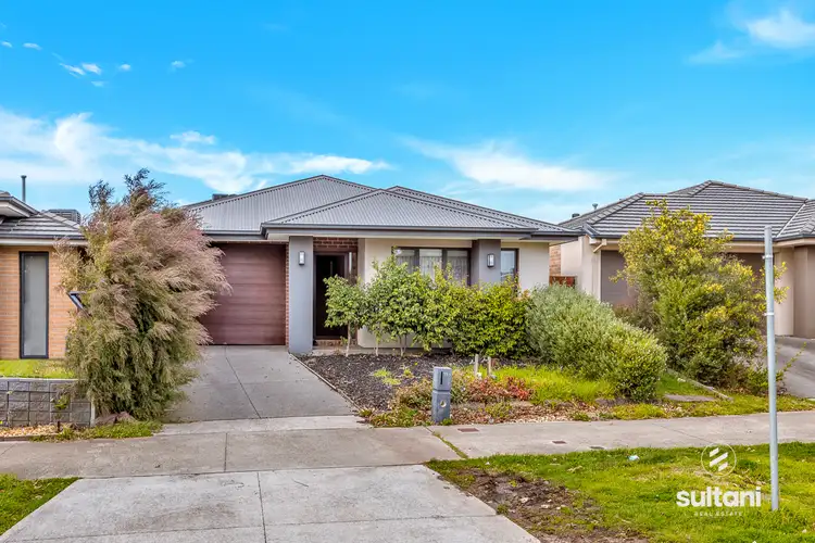 151 Mountainview Boulevard, Cranbourne North VIC 3977