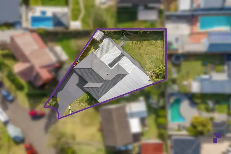 2 Fairland Avenue, Greenacre NSW 2190