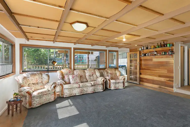 Sixth view of Homely house listing, 2 Jarrah Court, Ourimbah NSW 2258