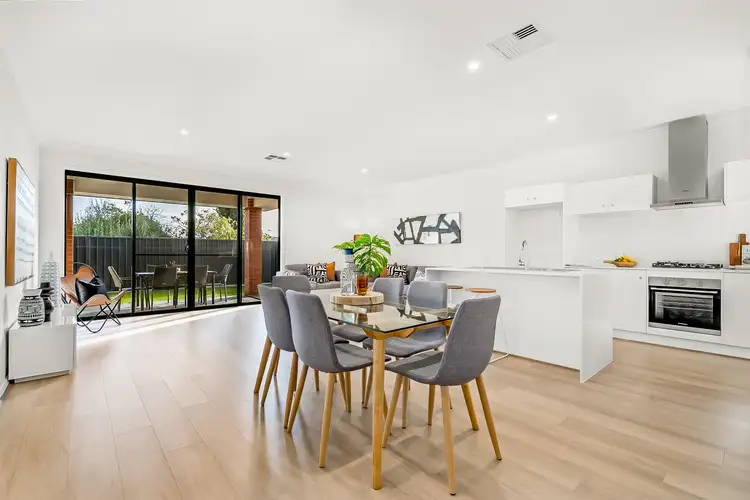 91 Bradley Grove, Mitchell Park SA 5043