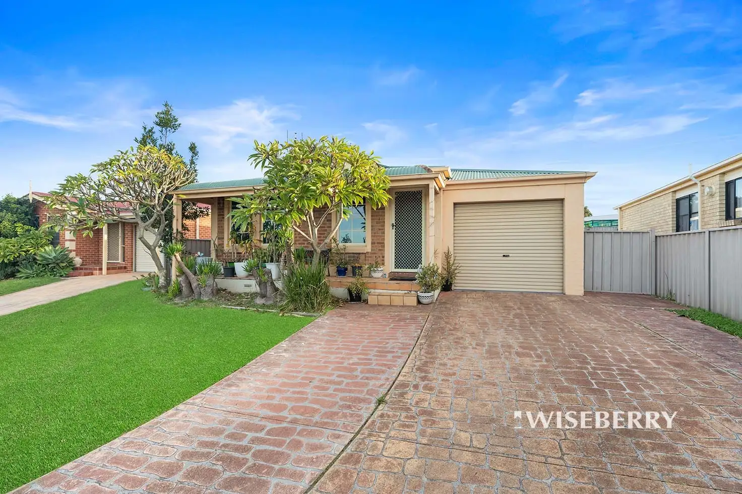 Main view of Homely house listing, 5 Winchester Drive, Lake Munmorah NSW 2259
