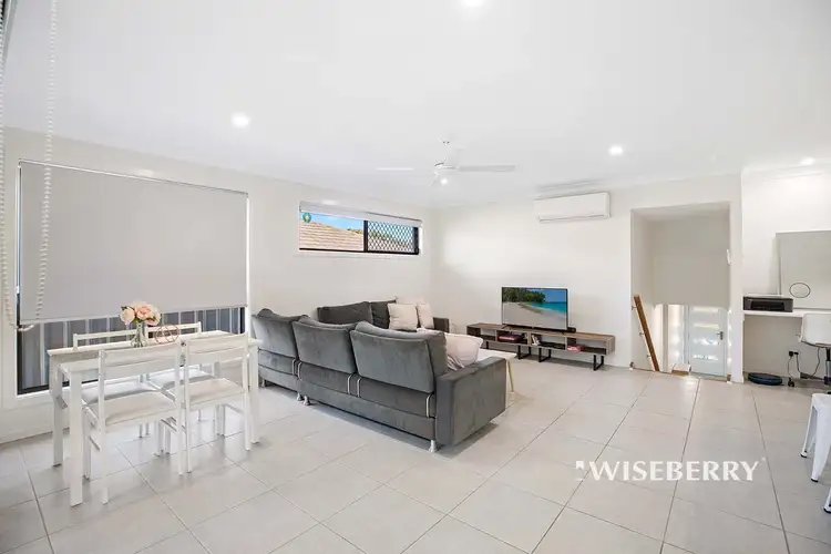 Fourth view of Homely semi-detached listing, 2/258b Warnervale Road, Hamlyn Terrace NSW 2259