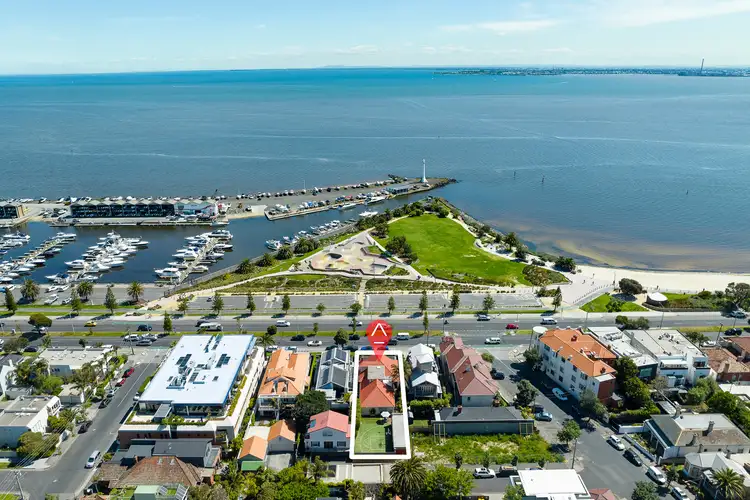 32 Marine Parade, St Kilda VIC 3182