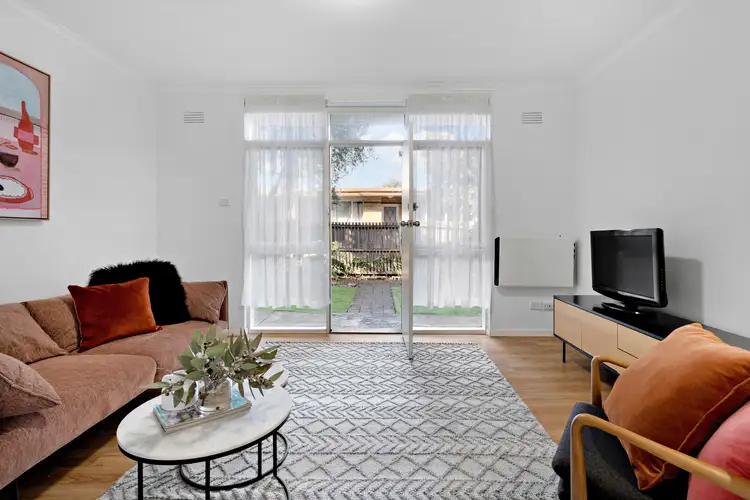 2/418 Blackshaws Road, Altona North VIC 3025
