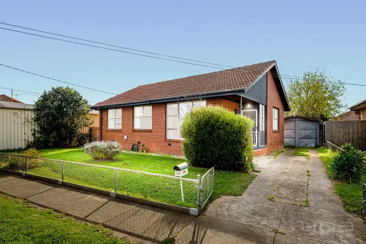 24 Vincent Crescent, Werribee VIC 3030