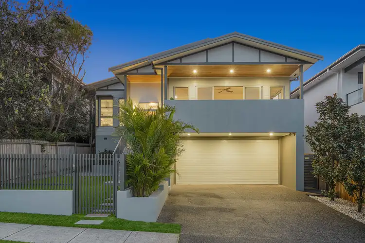 6 Rowan Crescent, Merewether NSW 2291