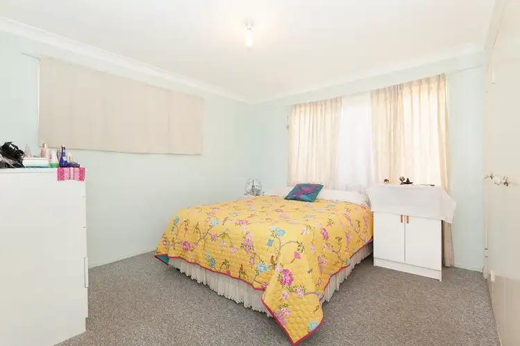 Fifth view of Homely house listing, 1 Theten Court, Kallangur QLD 4503