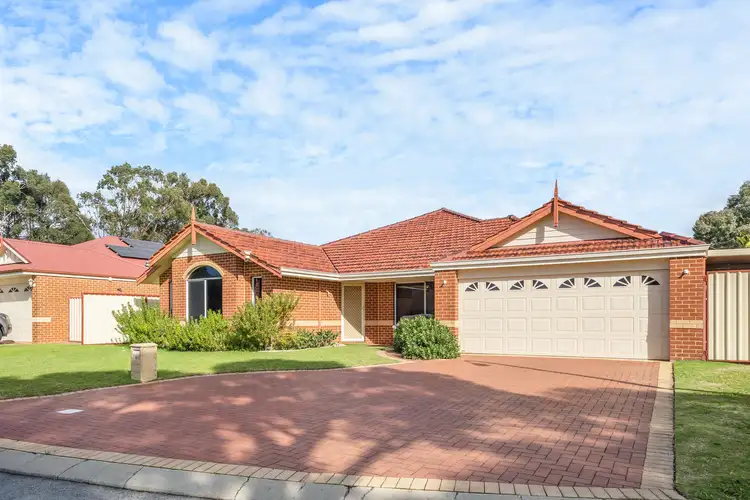 9 Viana Loop, Seville Grove WA 6112