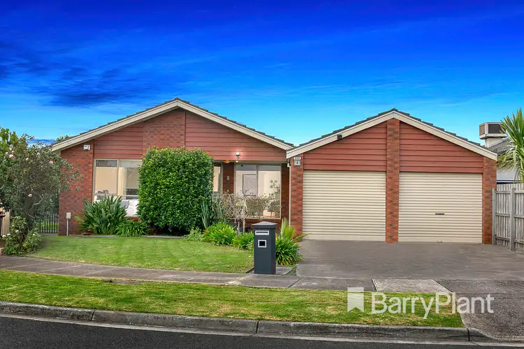 8 Randell Court, Mill Park VIC 3082
