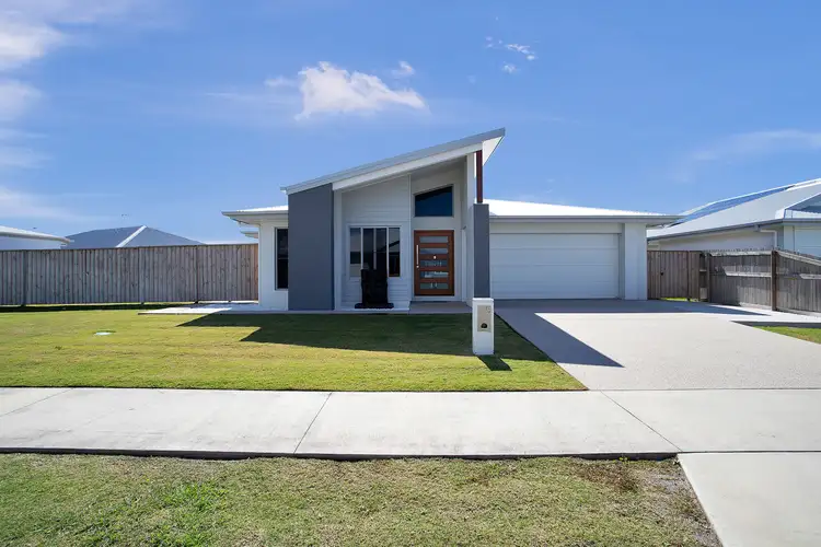 Second view of Homely house listing, 5 Radiata Street, Rural View QLD 4740