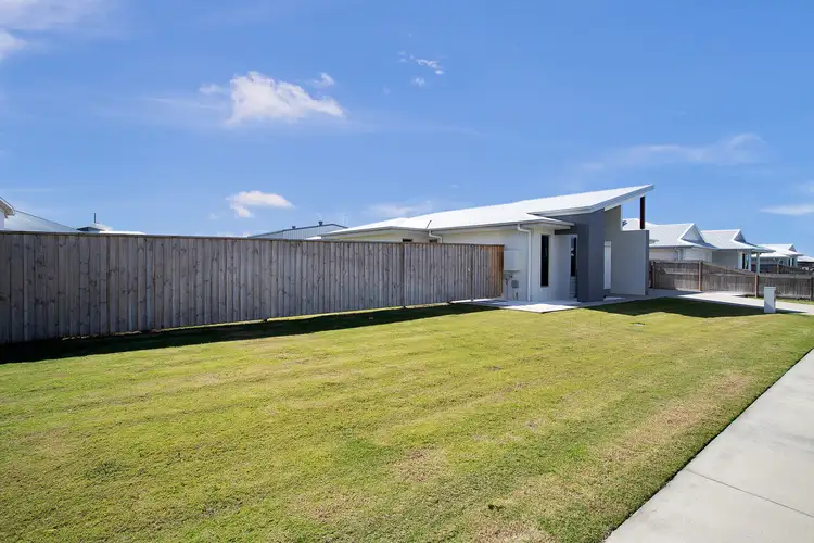 Third view of Homely house listing, 5 Radiata Street, Rural View QLD 4740