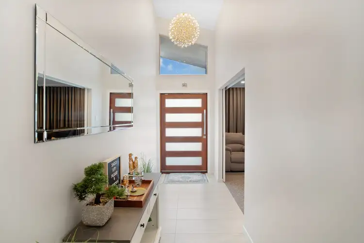 Sixth view of Homely house listing, 5 Radiata Street, Rural View QLD 4740