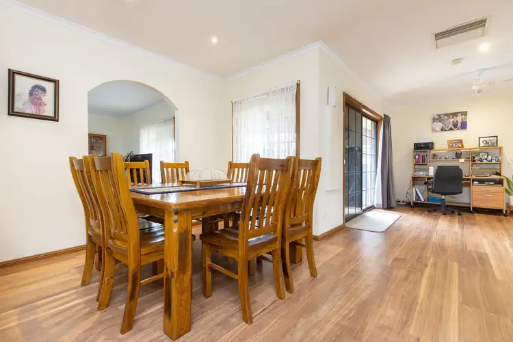 Fourth view of Homely house listing, 3 Adrian Court, Mildura VIC 3500