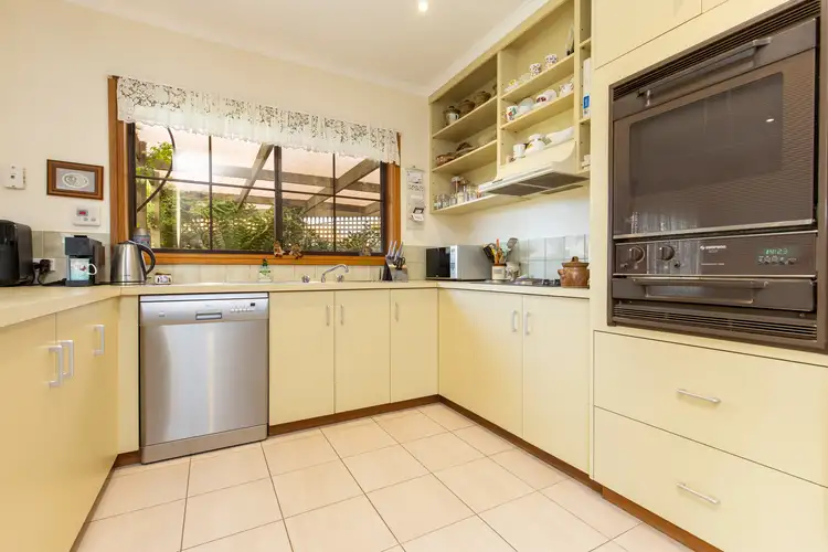 Fifth view of Homely house listing, 3 Adrian Court, Mildura VIC 3500