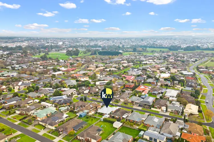 Second view of Homely house listing, 6 Barton Place, Traralgon VIC 3844
