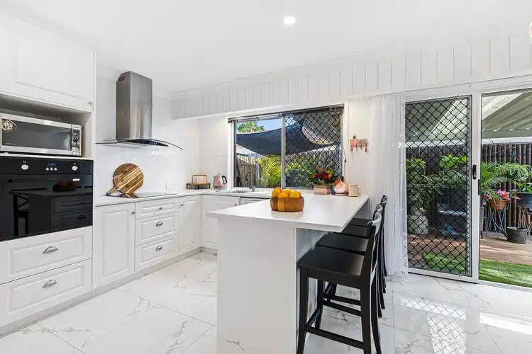 Fifth view of Homely semi-detached listing, 2/9 Galloway Drive, Ashmore QLD 4214