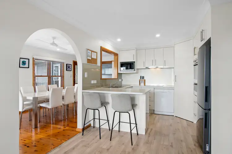 Sixth view of Homely house listing, 2 Northview Drive, Bateau Bay NSW 2261