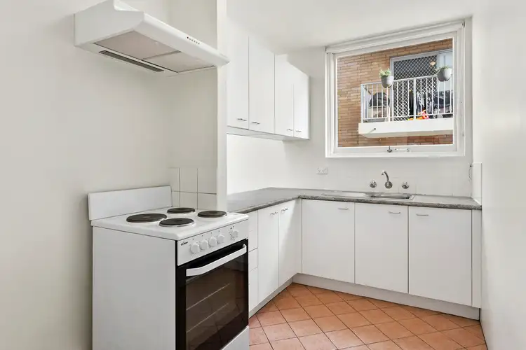 Fifth view of Homely apartment listing, 2/56 Oaks Avenue, Dee Why NSW 2099