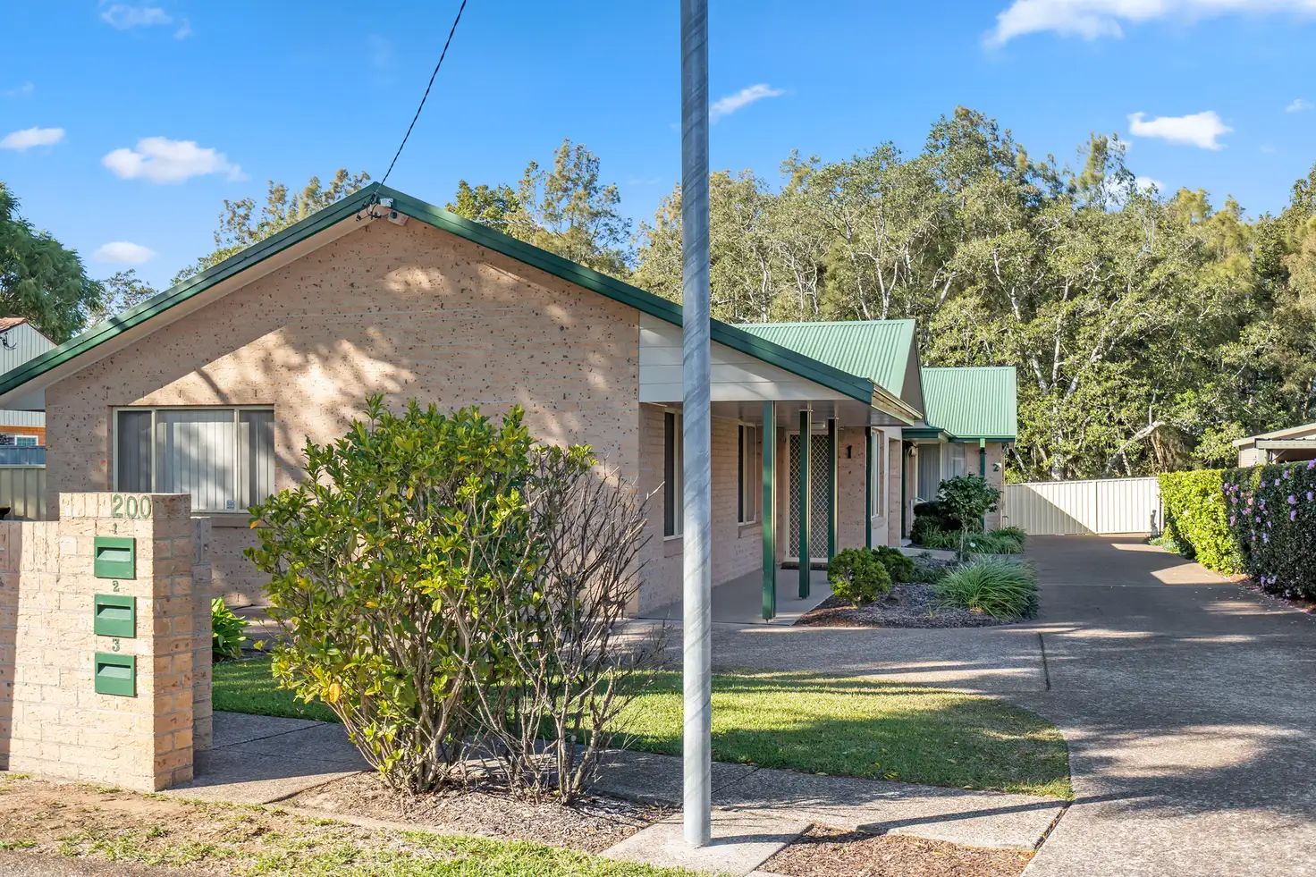 Main view of Homely unit listing, 2/200 Meredith Crescent, Raymond Terrace NSW 2324