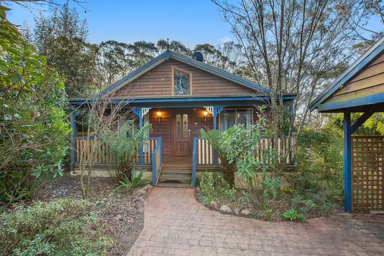 16 Sunbeam Avenue, Blackheath NSW 2785