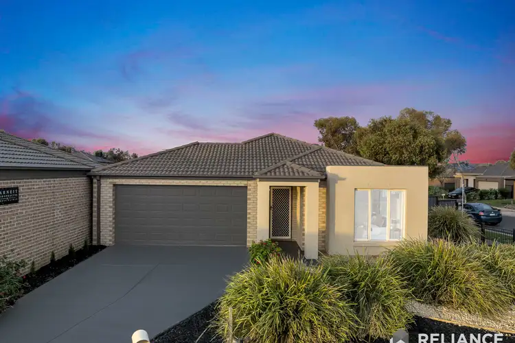 Second view of Homely house listing, 20 Winona Circuit, Tarneit VIC 3029