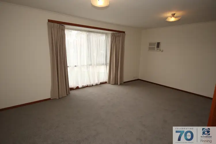 Fifth view of Homely unit listing, 2/2 Lawson Close, Cranbourne VIC 3977