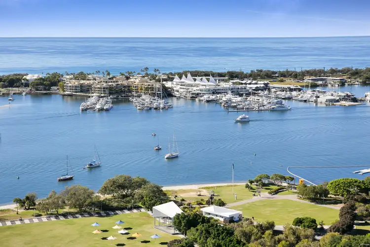 300/105 Scarborough Street, Southport QLD 4215