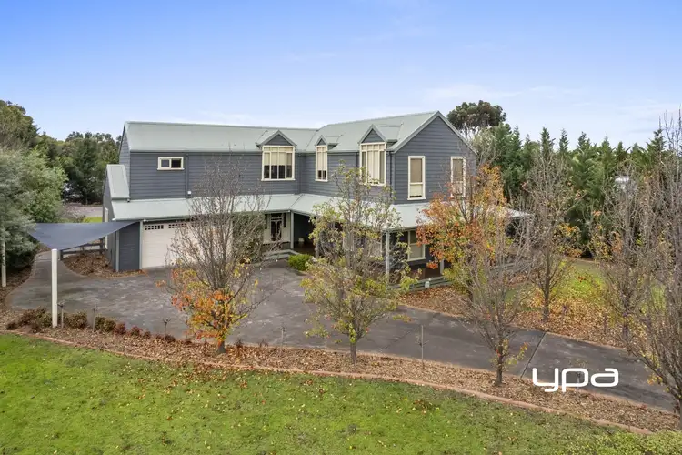 52 Curtis Avenue, Sunbury VIC 3429