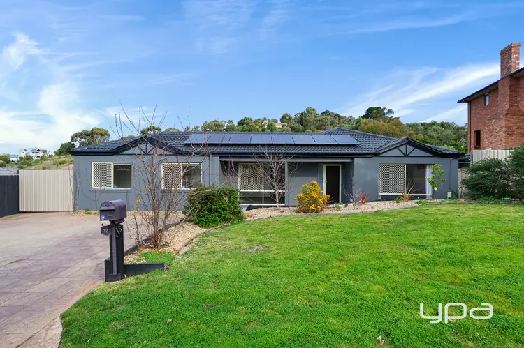 12 Pamela Court, Darley VIC 3340