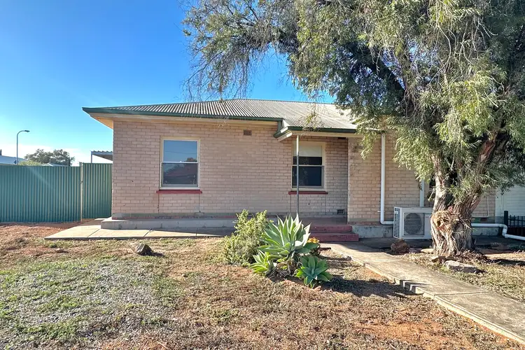 6 Anesbury Street