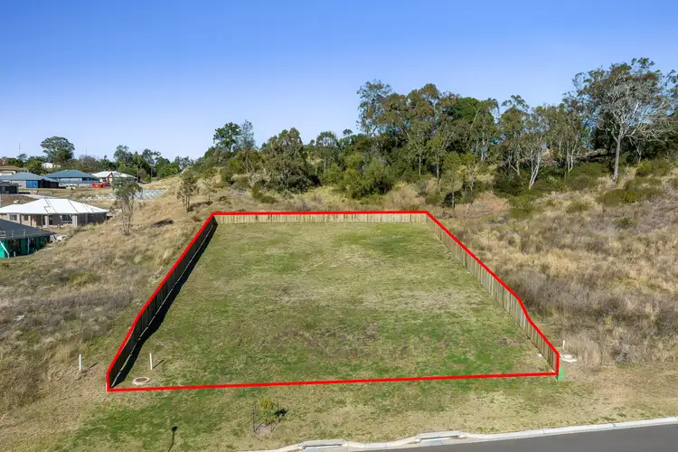 14 Latsky Drive, Cotswold Hills QLD 4350