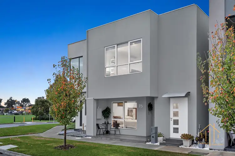 15 Fergus Lane, Cranbourne West VIC 3977