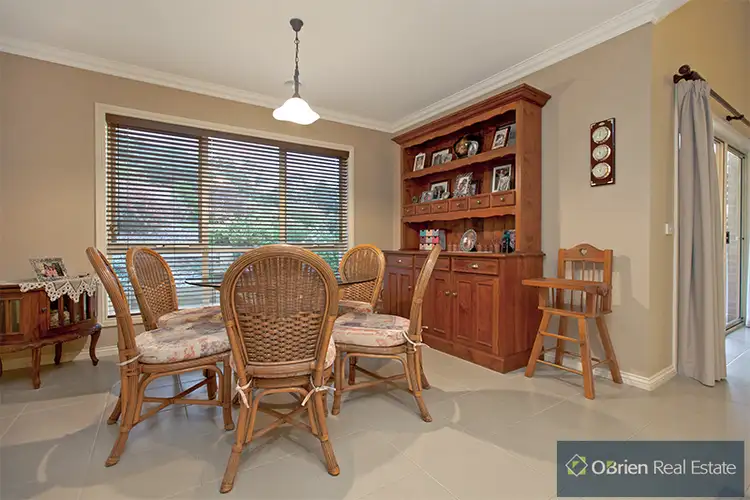 Sixth view of Homely house listing, 10 Crystal Court, Drouin VIC 3818