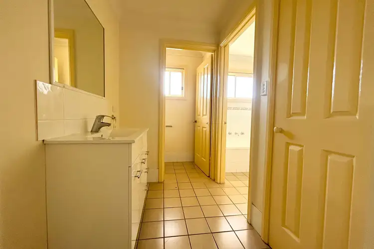 Fifth view of Homely unit listing, 1/72 Briggs Street, Young NSW 2594