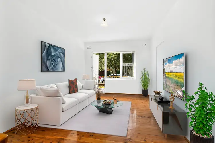 Main view of Homely unit listing, 4/6 Moate Avenue, Brighton-Le-Sands NSW 2216
