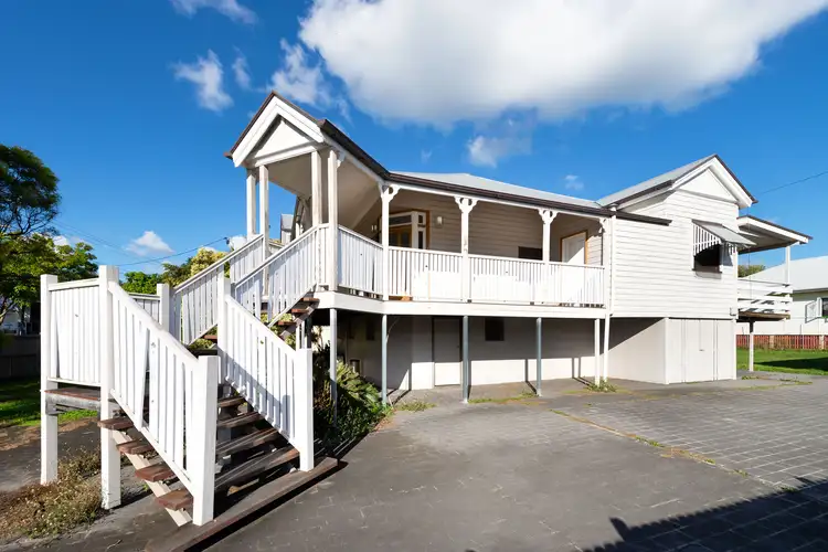 Main view of Homely unit listing, 2/61 Deshon Street, Woolloongabba QLD 4102