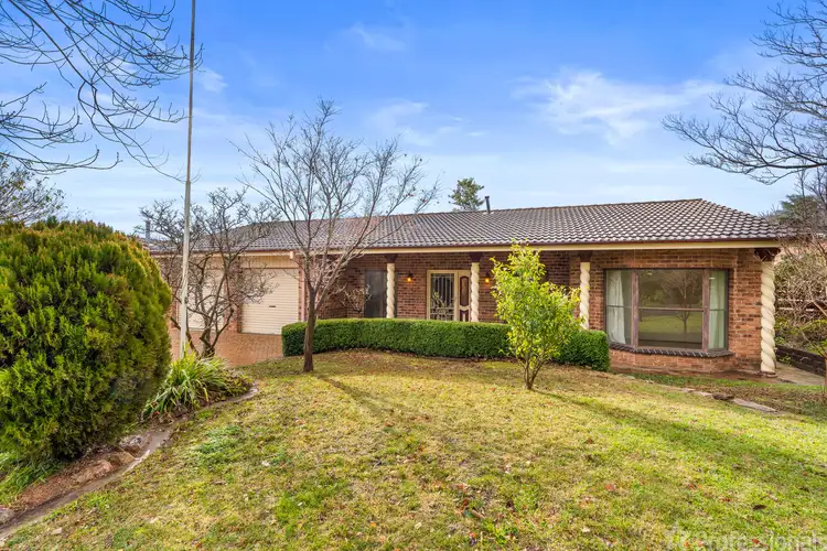 13 Noonameena Drive, Orange NSW 2800