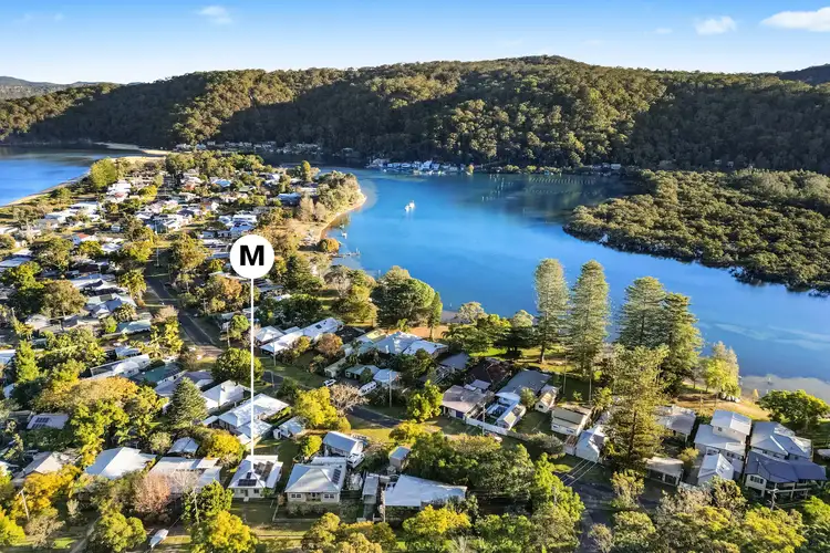37 Jacaranda Avenue, Patonga NSW 2256
