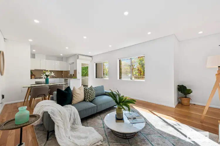 Third view of Homely apartment listing, 2/58 Portland Crescent, Maroubra NSW 2035