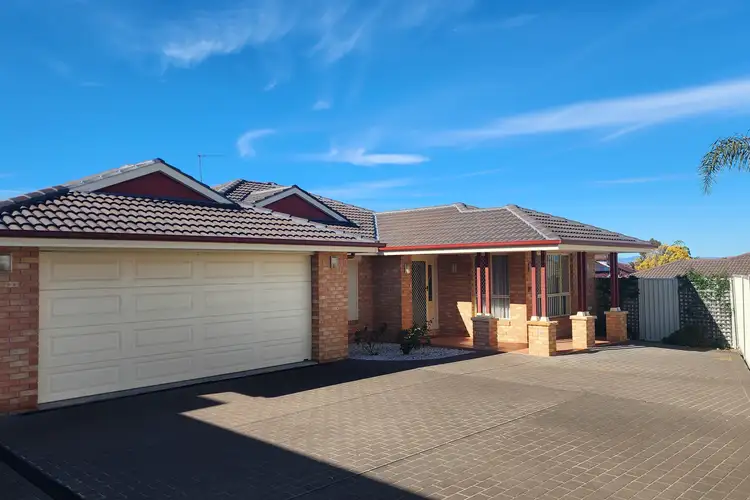 12 Ivory Place, Tamworth NSW 2340
