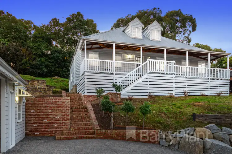 10 Craig Avenue, Ferntree Gully VIC 3156