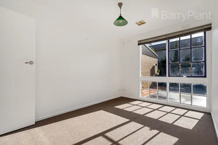 Sixth view of Homely unit listing, 2/91 Pine Street, Reservoir VIC 3073